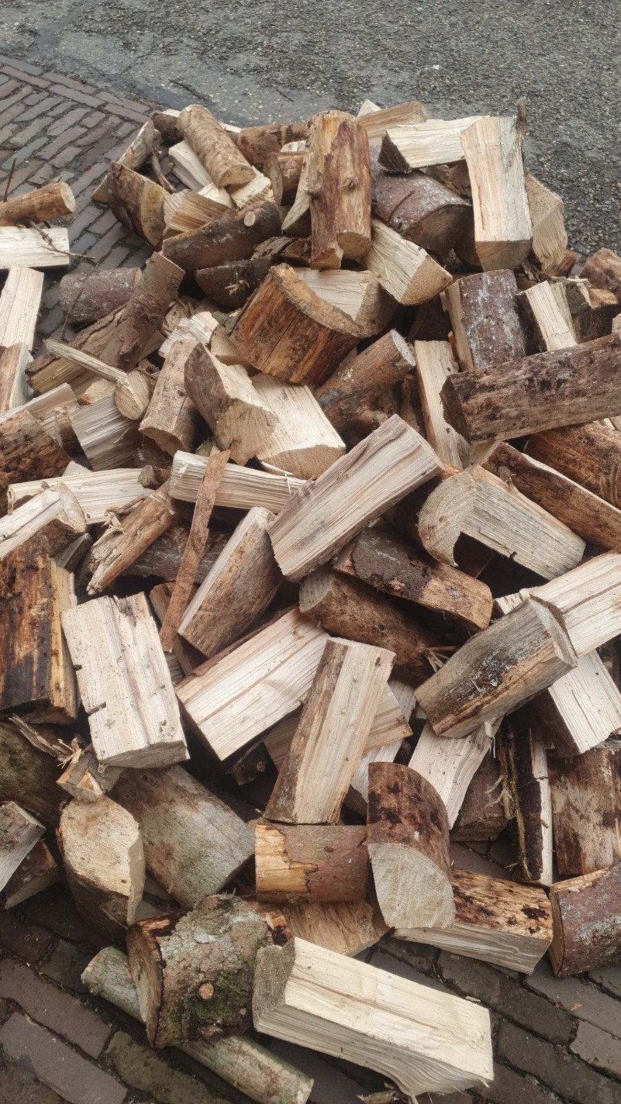 gedroogd Naald brandhout, Enlèvement, Autres essences de bois, Bûches