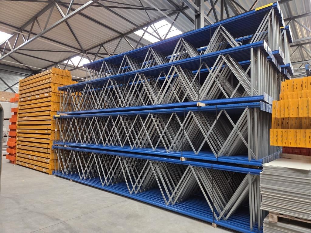 Jungheinrich Esmena palletstelling stelling magazijnstelling, Doe-het-zelf en Bouw, Ophalen, Gebruikt