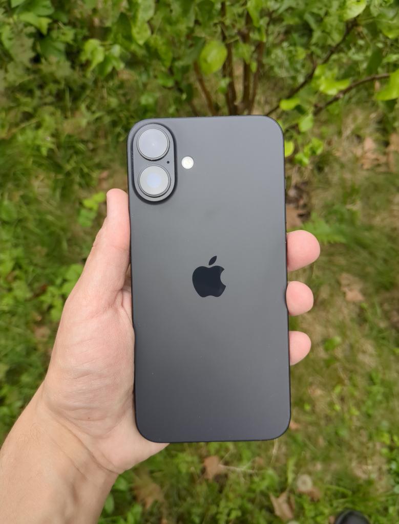 iPhone 16+ Plus 128GB, toujours protégé, Télécoms, Téléphonie mobile | Apple iPhone, 128 GB, IPhone 16 Plus, Comme neuf, Enlèvement