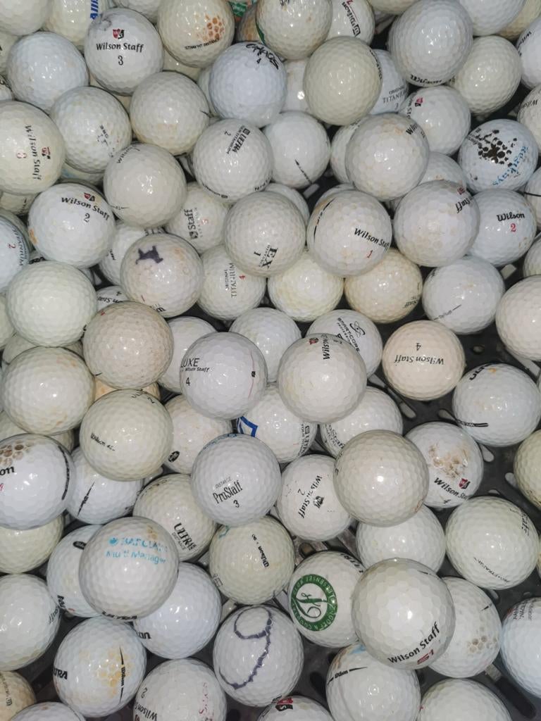 Wilson golfballen 100 stuks, Sport en Fitness, Golf, Ophalen of Verzenden