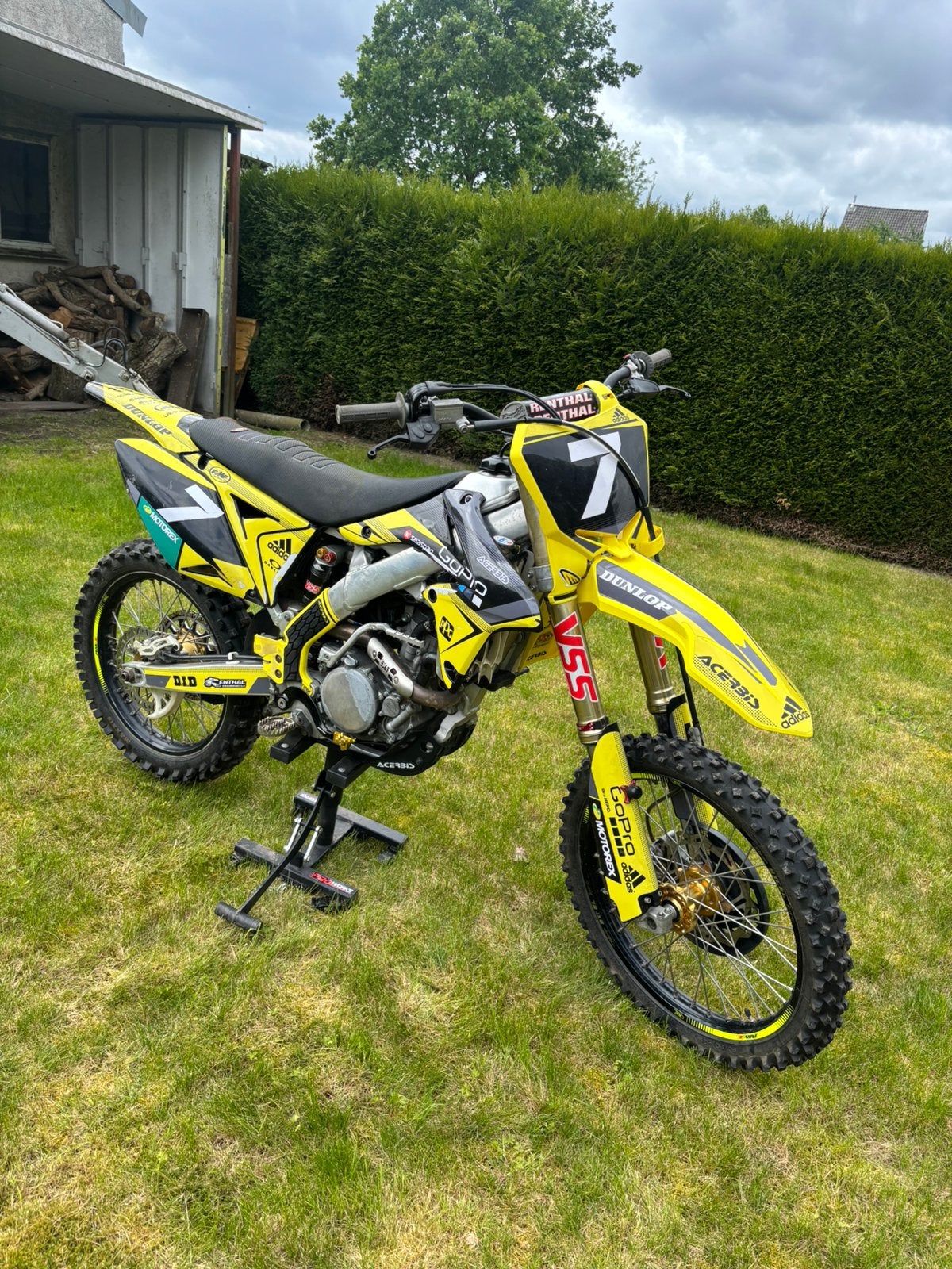 Suzuki RMZ 250, Particulier, 250 cm³