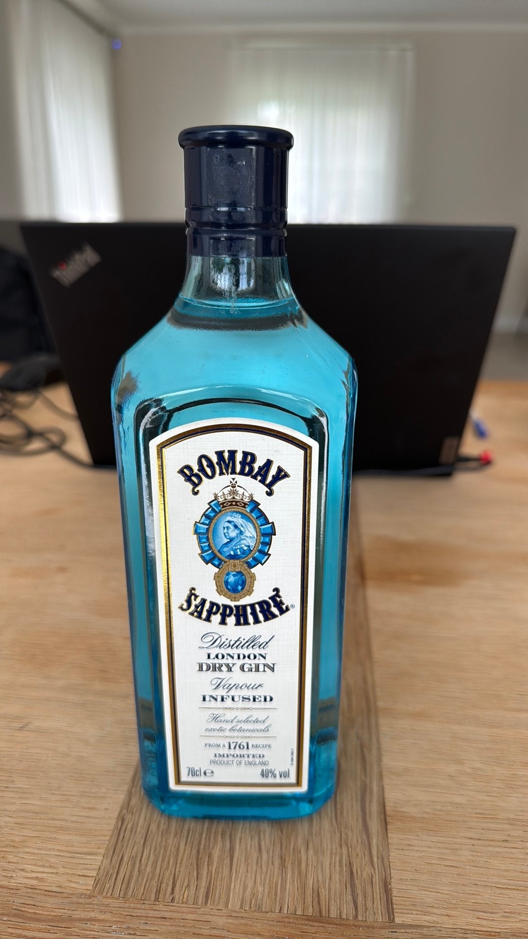 BOMBAY SAPPHIRE dry gin, Verzamelen, Ophalen, Overige gebieden, Overige typen, Nieuw