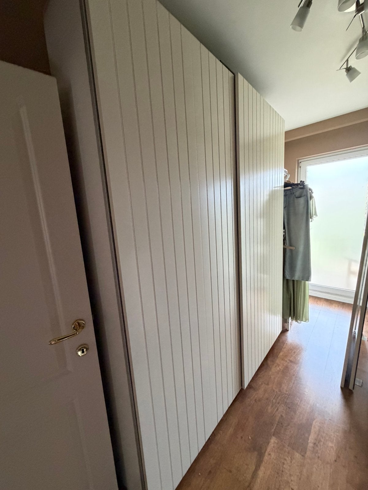 2 schuifdeuren met toebehoren IKEA, Huis en Inrichting, Ophalen, Gebruikt, 100 tot 150 cm, 200 cm of meer