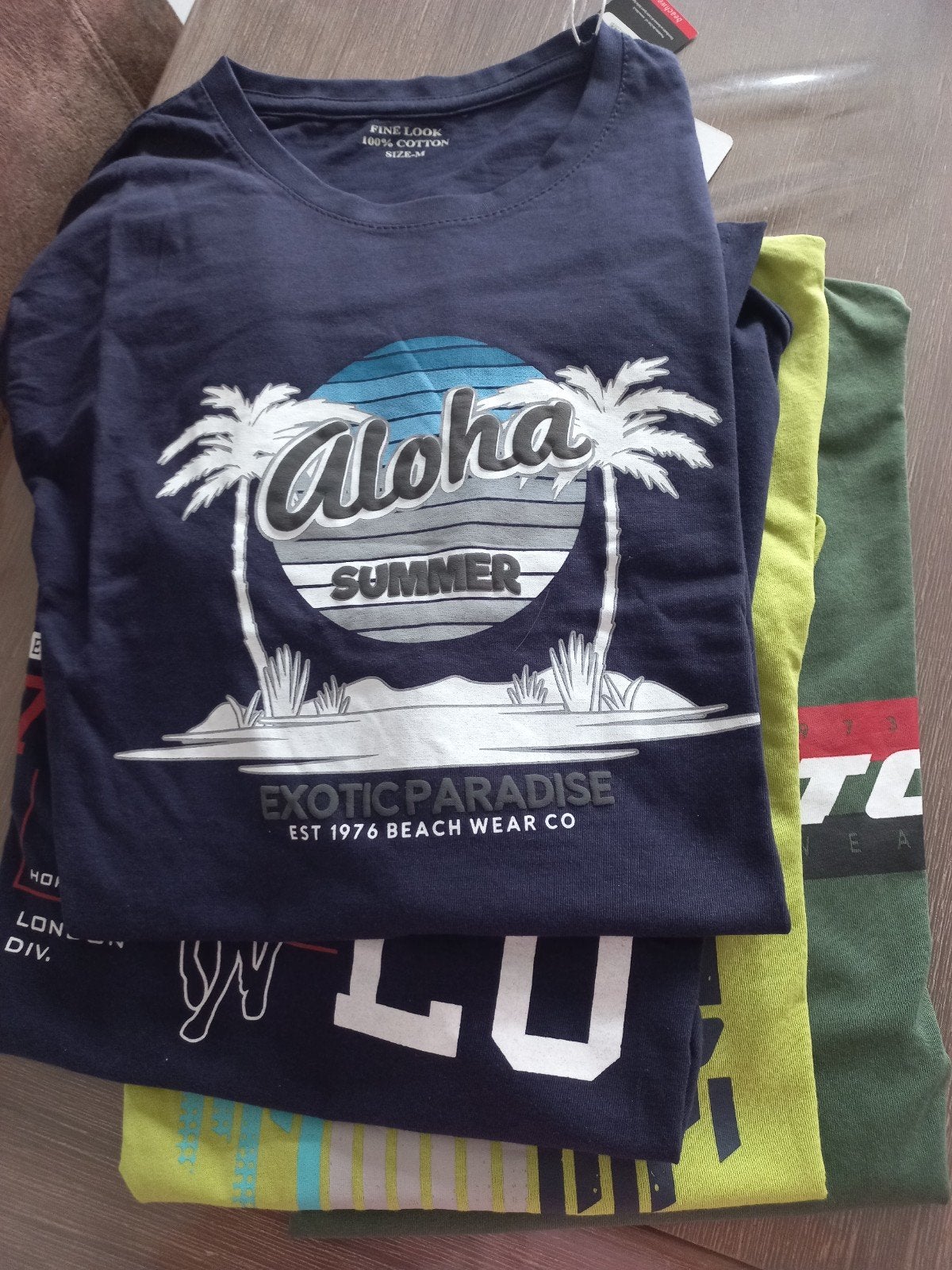 4 nieuwe T-shirt te koop 10€ per stuk of 4 voor 35€, Ophalen