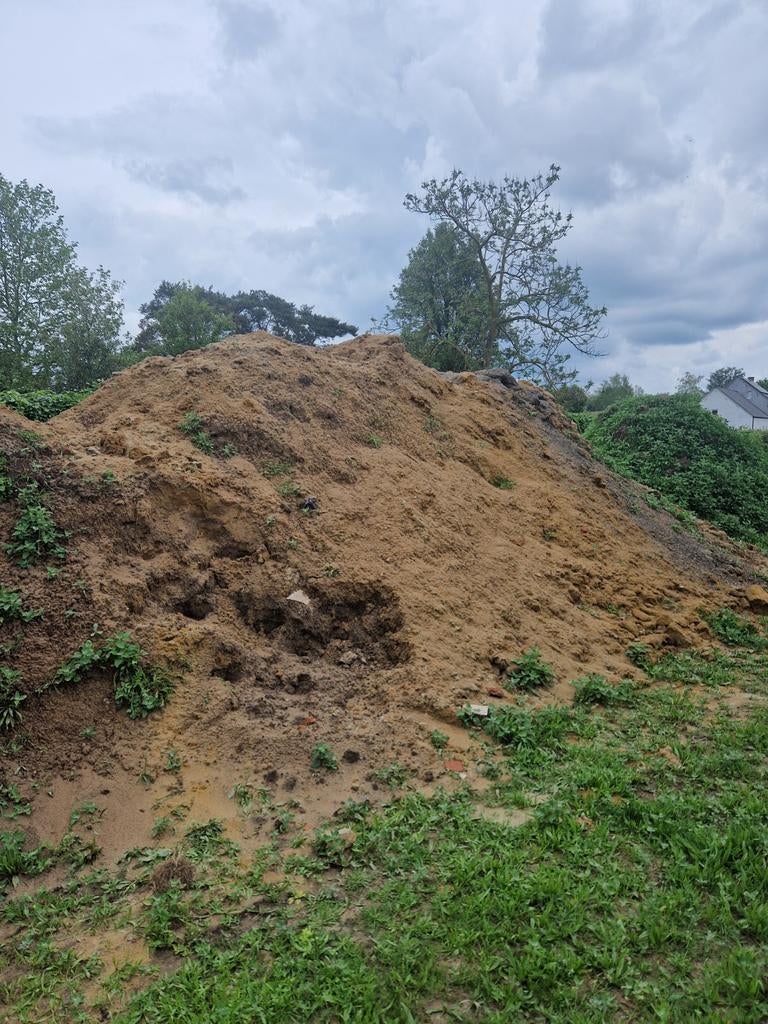 Opvulgrond, Ophalen
