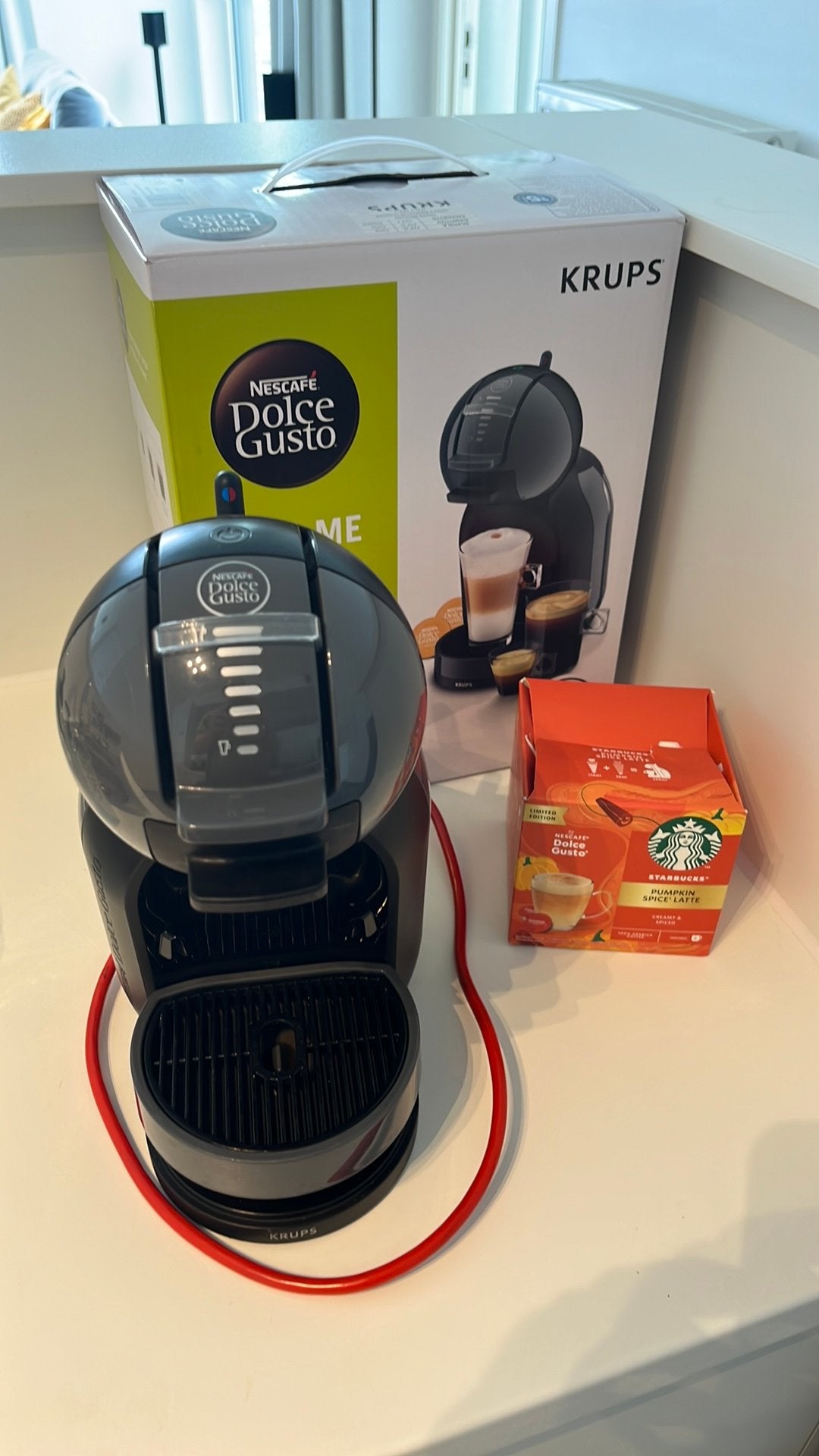 Dolce Gusto Mini Me, Elektronische apparatuur, Koffiezetapparaten, Ophalen, Gebruikt, Koffiemachine, 1 kopje