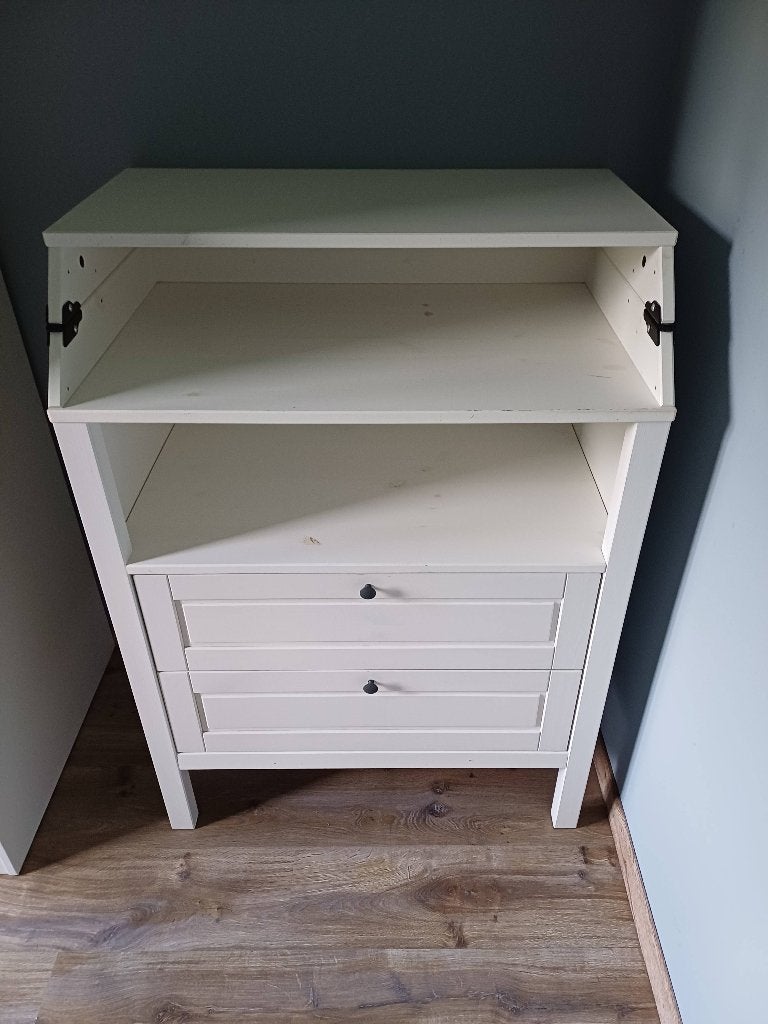 SUNDVIK Commode/ladekast, wit, Ophalen, 105 cm of meer, Commode, 100 cm of meer