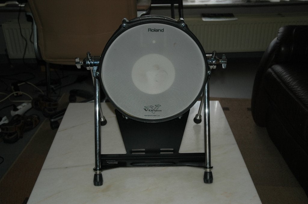 Roland KD-120 bas drum, Muziek en Instrumenten, Ophalen, Gebruikt, Drums of Percussie