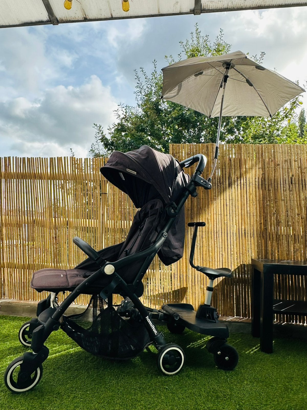 Buggy Hamilton + siège pour enfant, Enlèvement, Comme neuf