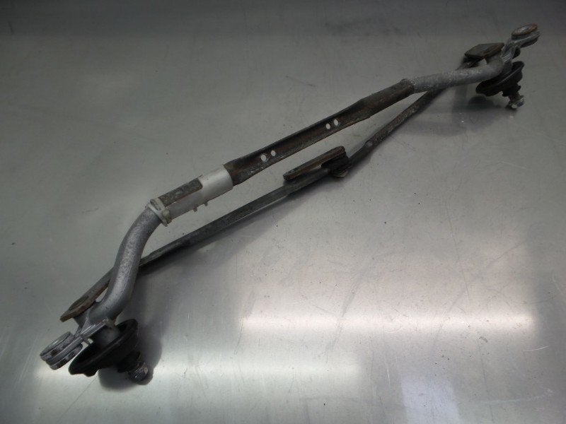 RUITENWISSER MECHANIEK Toyota iQ (|8513074010|OEMTOYOTA|), Gebruikt, Kundenbetreuung@toyota.de, Toyota, Toyota-Allee 2
50858  Köln, DE