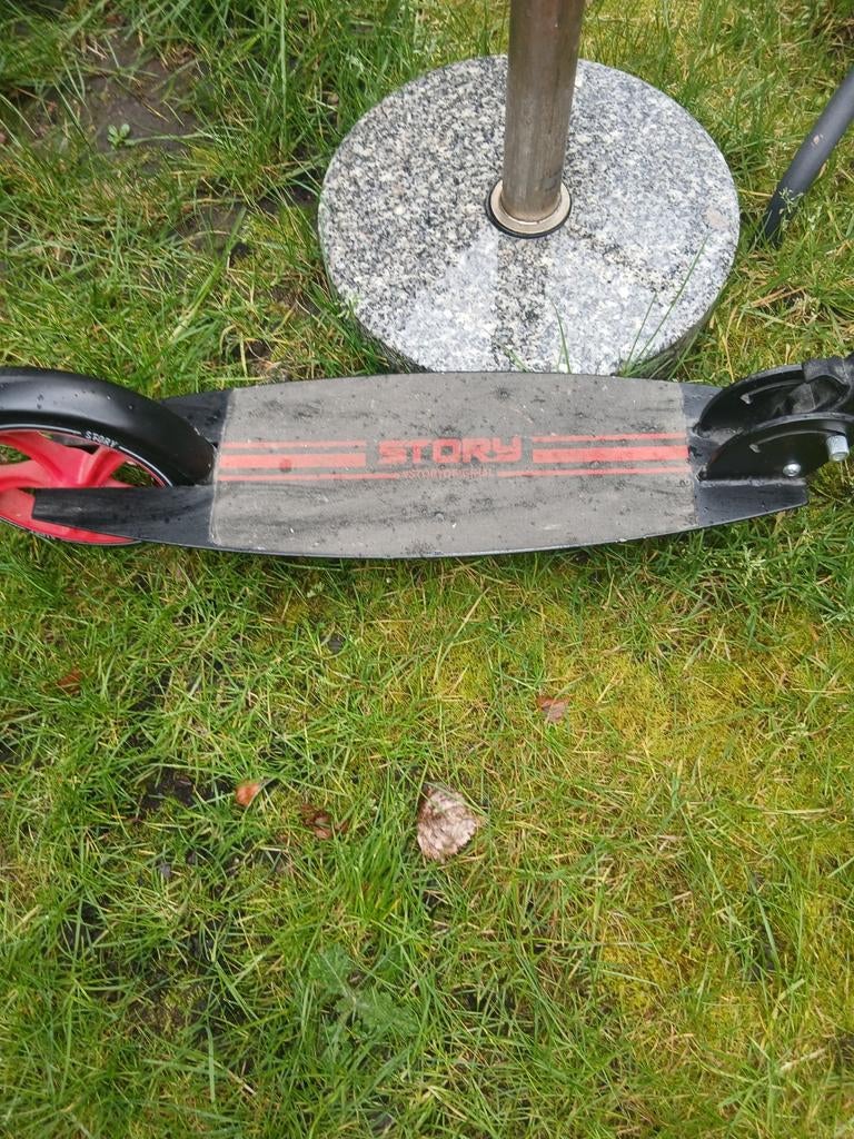 Step et/ou skateboard, Enlèvement, Comme neuf, Step simple