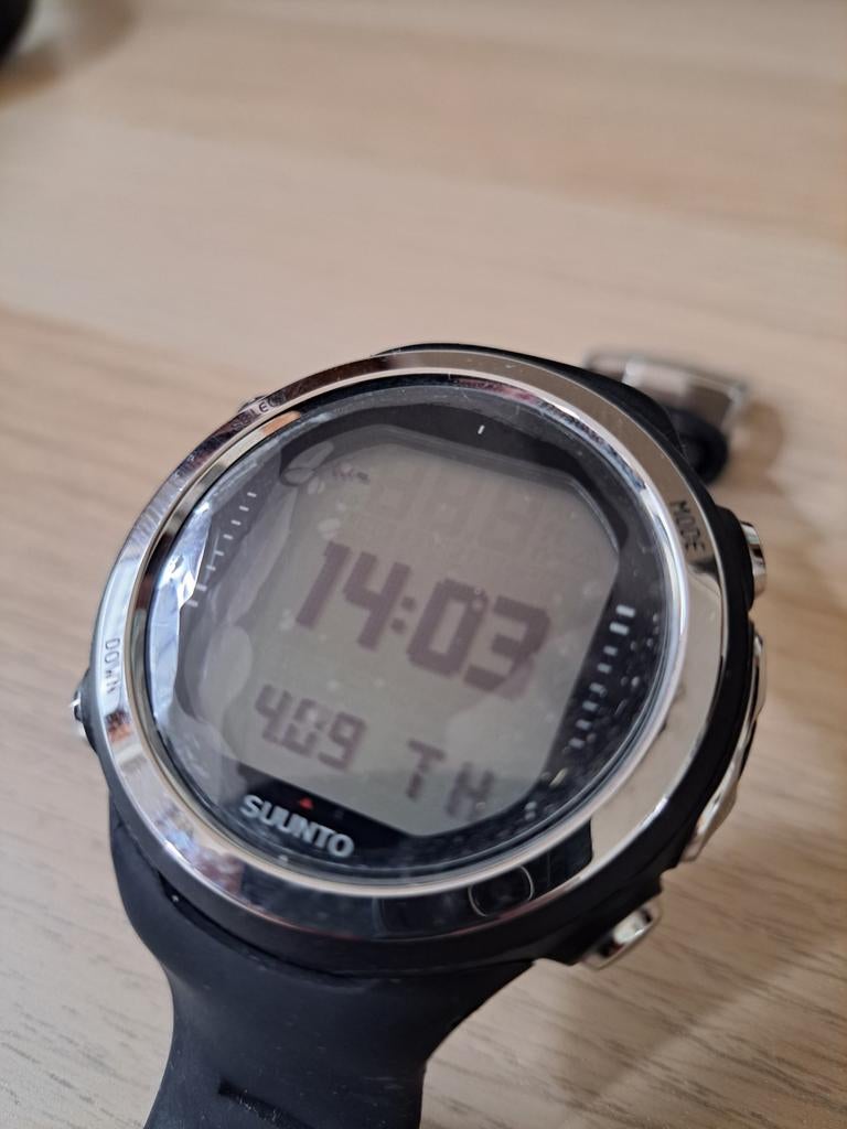 SUUNTO D4i duikhorloge, Watersport en Boten, Ophalen