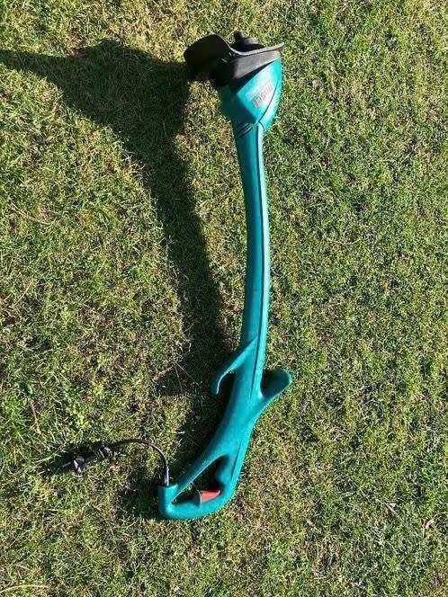 Bosch gras en kant trimmer, Jardin & Terrasse, Débroussailleuses, Enlèvement, Utilisé, Électrique, BOSCH