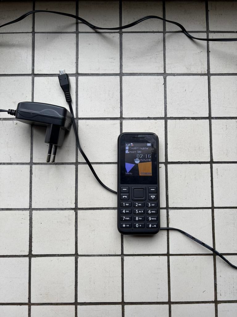 Orange Happy 2, Télécoms, Enlèvement ou Envoi, Classique ou Candybar, Comme neuf, Sans abonnement