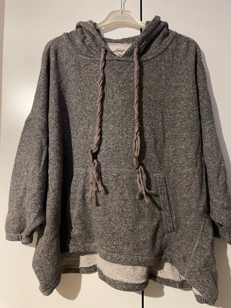 Trui (S) Levis, Ophalen of Verzenden, Maat 36 (S), Grijs, Gedragen