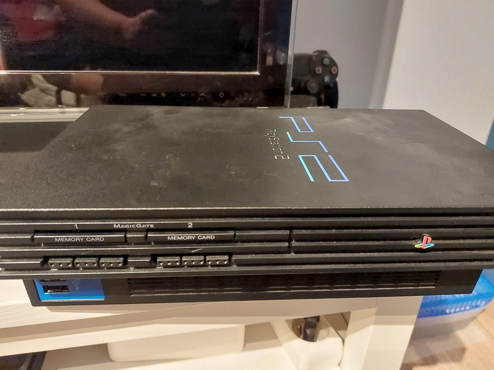 PlayStation 2 met 3 controllers, accessoires en 8 spellen, Games en Spelcomputers, Ophalen
