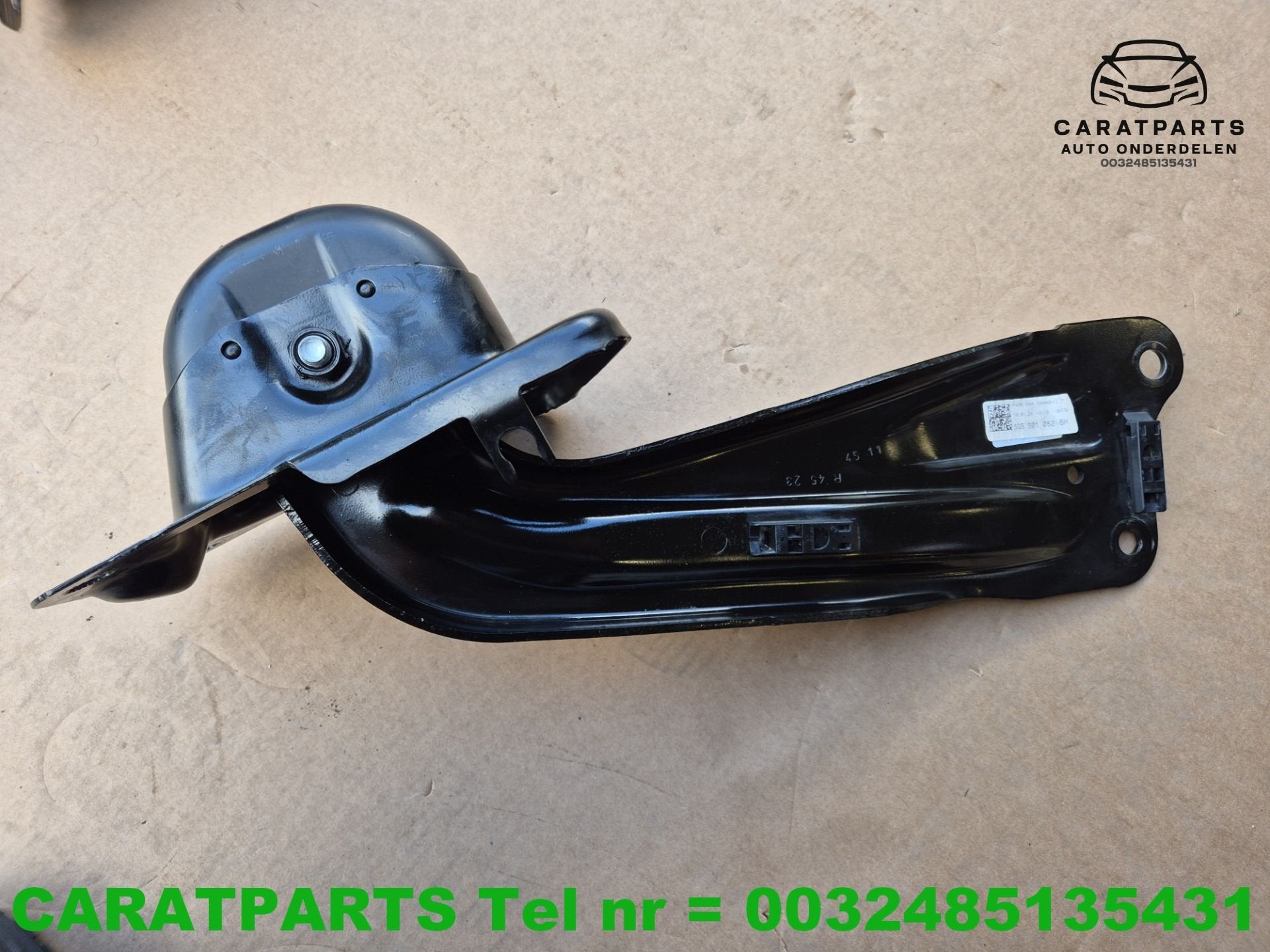 5QS505226C 5QS501052BH Bras de commande Cupra Terramar Tayro, AUDI AG, Auto-Union-Strasse 1
85045  Ingolstadt, DE, Utilisé, Kundenbetreuung@audi.de