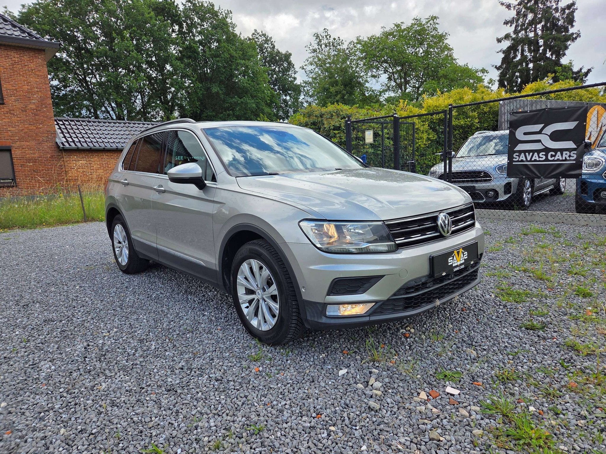 Volkswagen Tiguan Tiguan 1.4 TSI ACT Comfortline BMT DSG/360, Autos, Volkswagen, Argent ou Gris, Achat, 110 kW, Entreprise