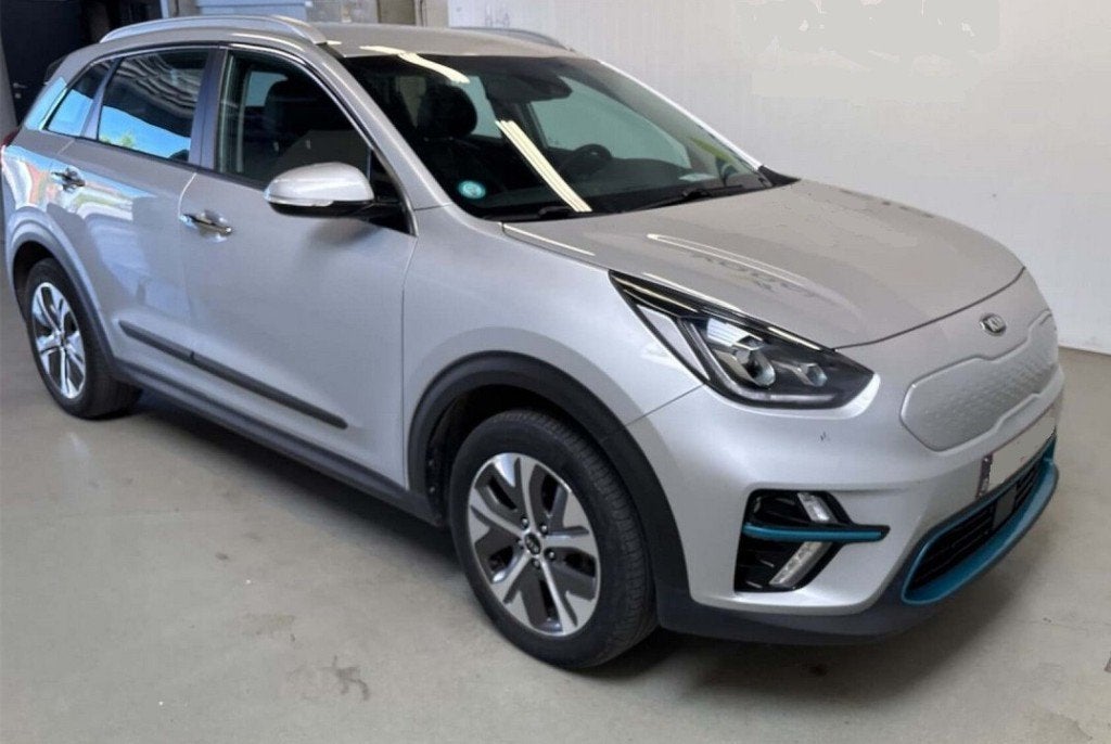 Kia Niro MORE E-XTRA 64 kWh 2021, SOH 100 %, Autos, Commande vocale, Argent ou Gris, Achat, Entretenue par le concessionnaire
