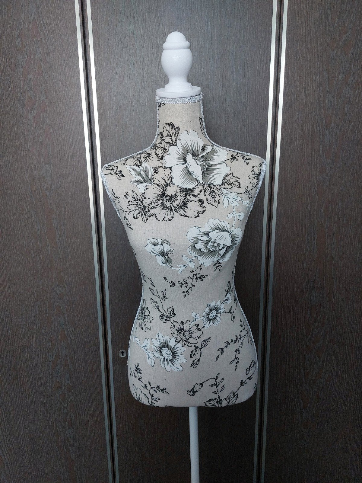Mannequin de couture femme, Vêtements | Femmes, Portants à vêtements