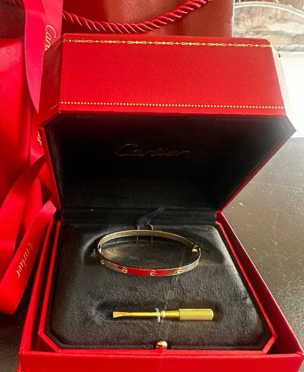 Armband Love Cartier 17 Geelgoud compleet nieuw in doos, Ophalen, Nieuw, Goud, Goud