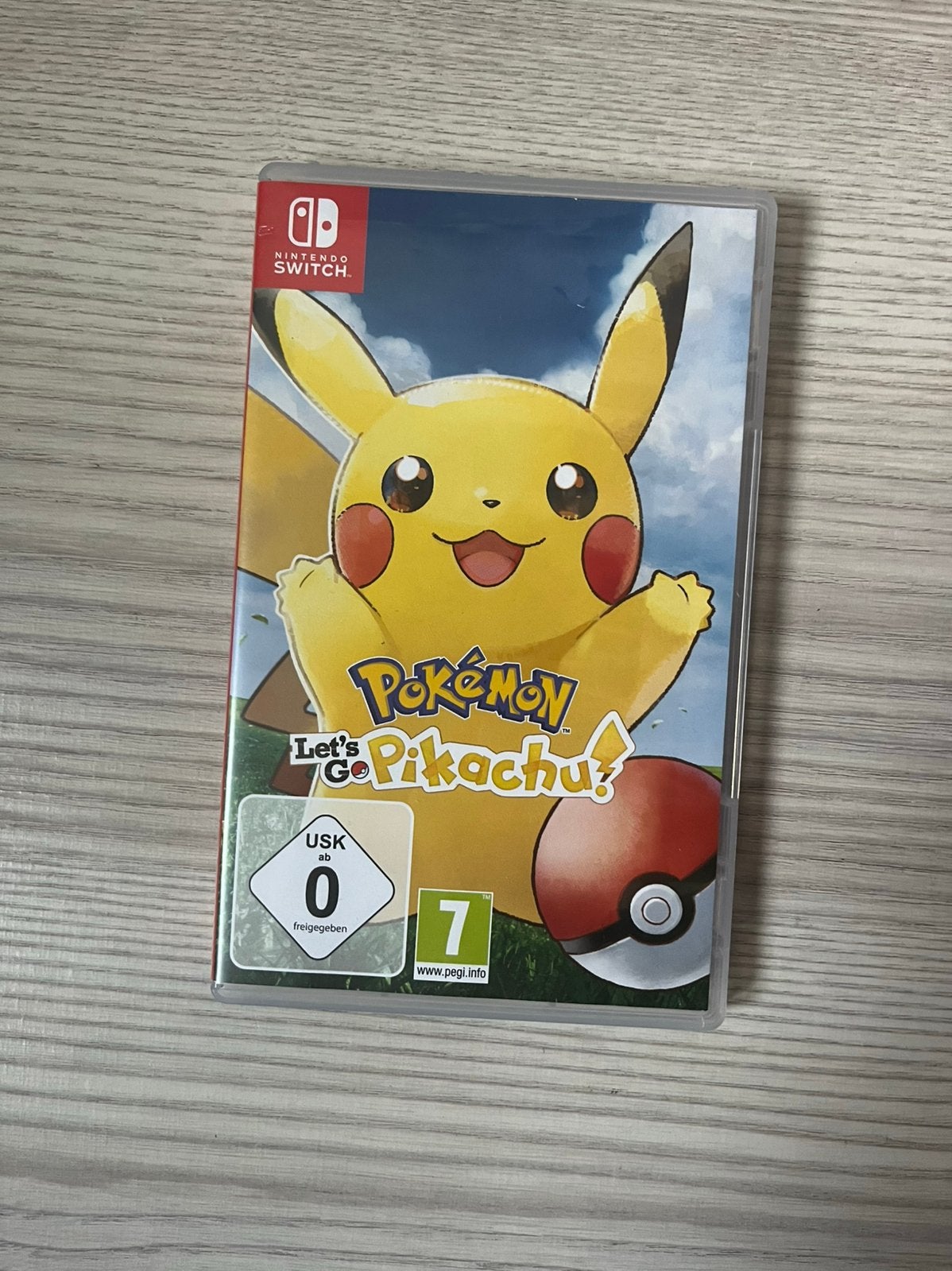 Pokemon Let’s Go Pikachu Nintendo Switch, Consoles de jeu & Jeux vidéo, Enlèvement ou Envoi, Comme neuf