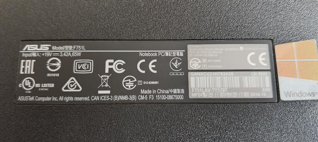 PC Asus 17 pouces pour pièces, 256 GB, Asus, 17 pouces ou plus, 8 GB