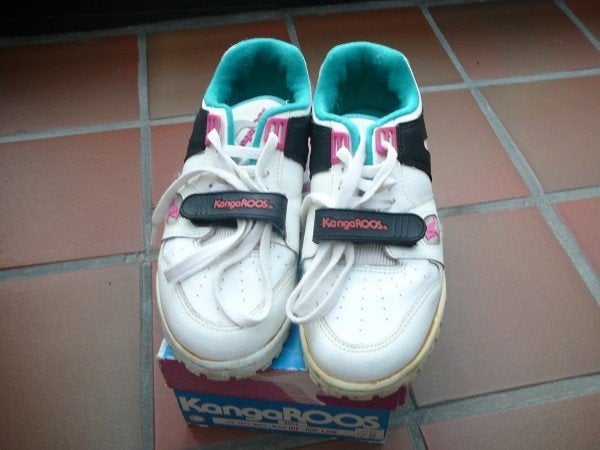 Lederen sportschoenen Kangoeroes 39, Kleding | Dames, Kangoeroes, Ophalen of Verzenden, Gedragen, Wit