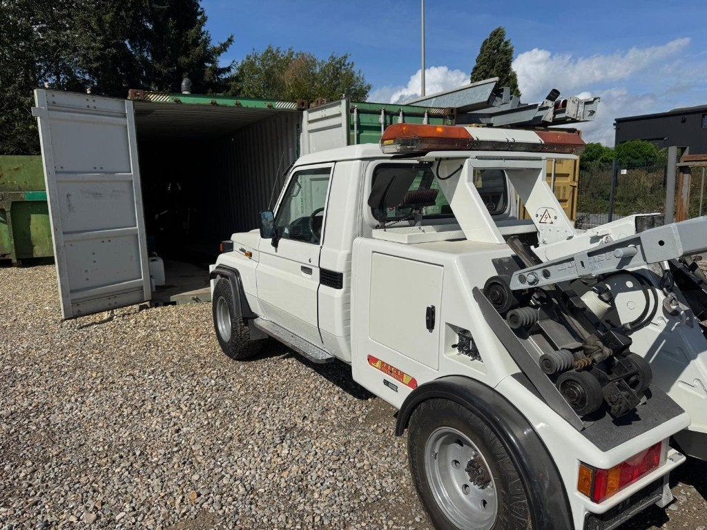 Dépanneuse Diesel Toyota  ( TVAC), Enlèvement
