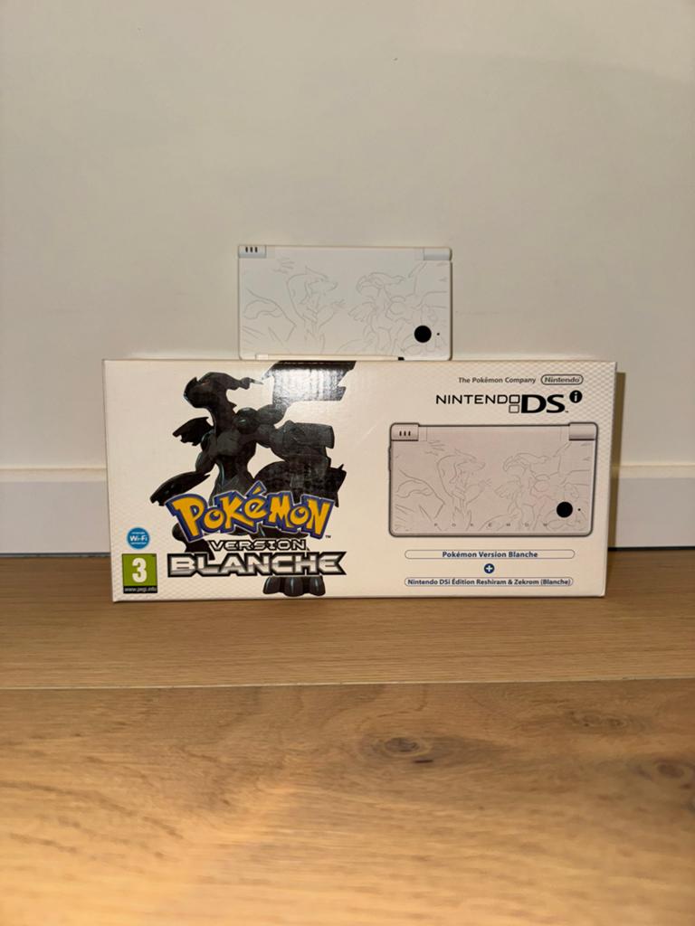 NintendoDSiÉditionLimitéePokémonVersionBlancheReshiramZekrom, Consoles de jeu & Jeux vidéo, Consoles de jeu | Nintendo DS, Comme neuf