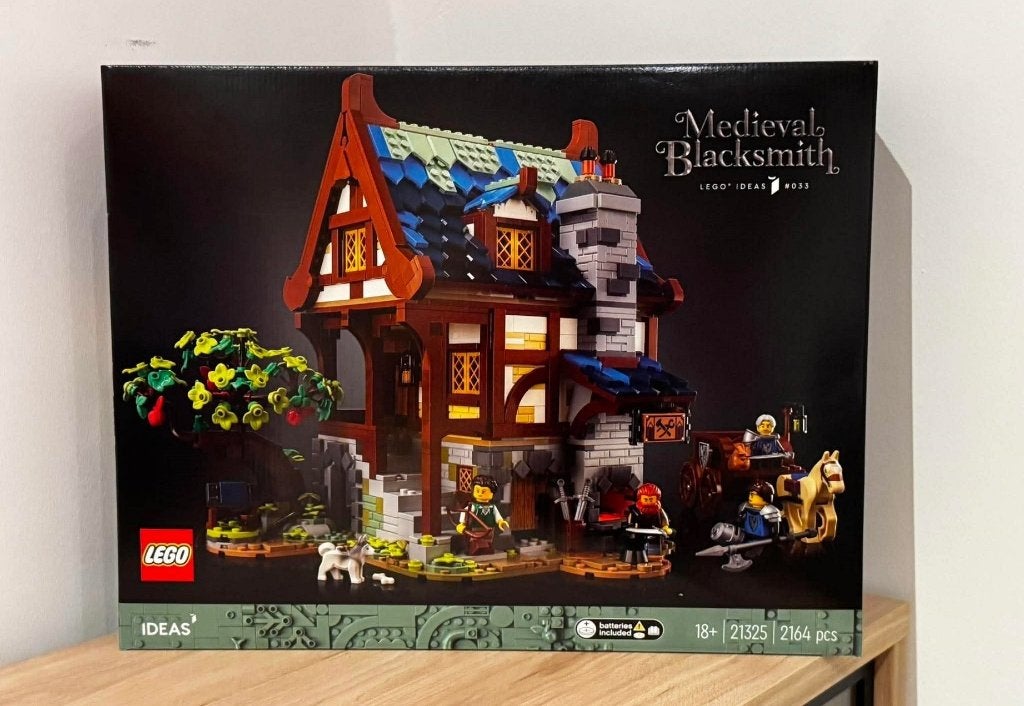 Lego Ideas - Medieval Blacksmith - Set 21325 - NIEUW!, Lego, Nieuw, Ophalen of Verzenden, Ideas
