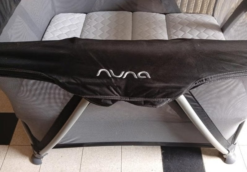 Lit de voyage - NUNA 75*107*74 cm, Enfants & Bébés, Enlèvement, Comme neuf, Lit