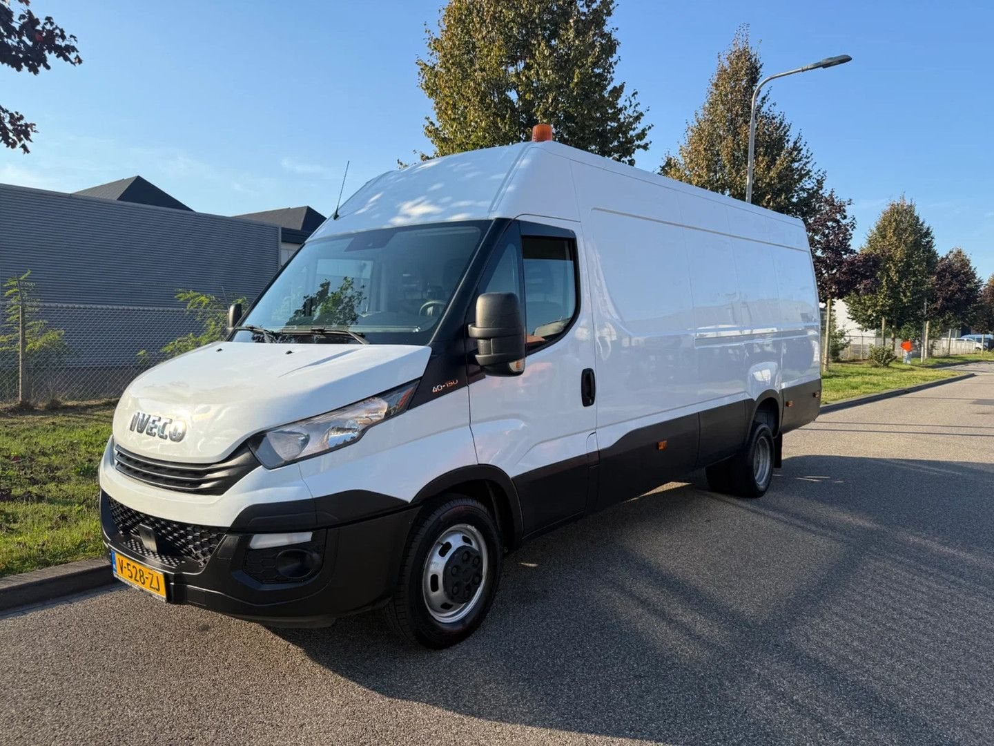 Iveco 40C15 daily 3.0 L 2019, Auto's, Iveco, Wit, Te koop, Electronic Stability Program (ESP)