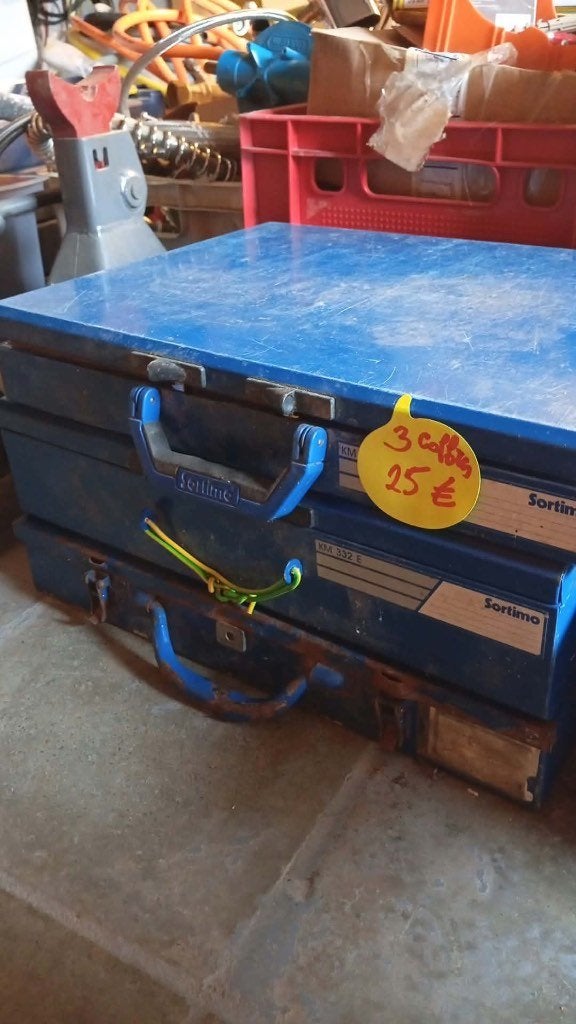3 coffrets de visserie divers inox Sortimo, Bricolage & Construction, Enlèvement, Inox