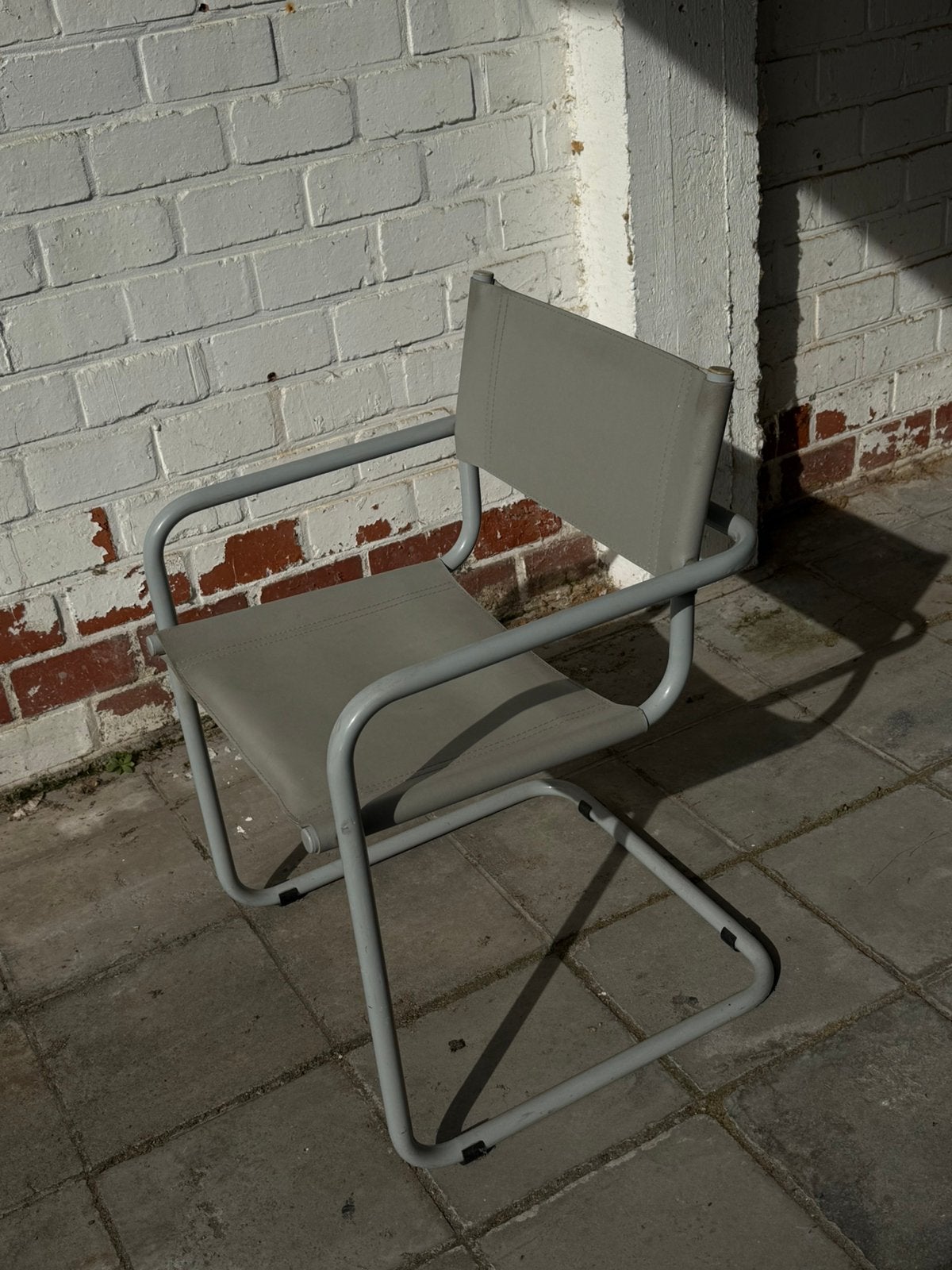 Grijze bauhaus vintage buisframe stoel, Ophalen, Gebruikt
