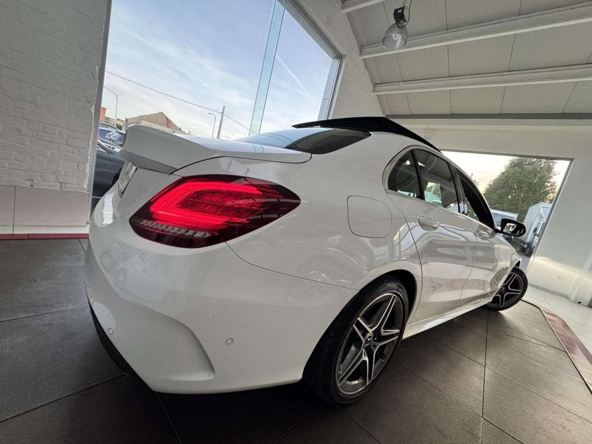 Mercedes-Benz C-Klasse 200 d CDI 160ch BVA PACK AMG LINE GPS, Cuir, Achat, Entreprise, Noir