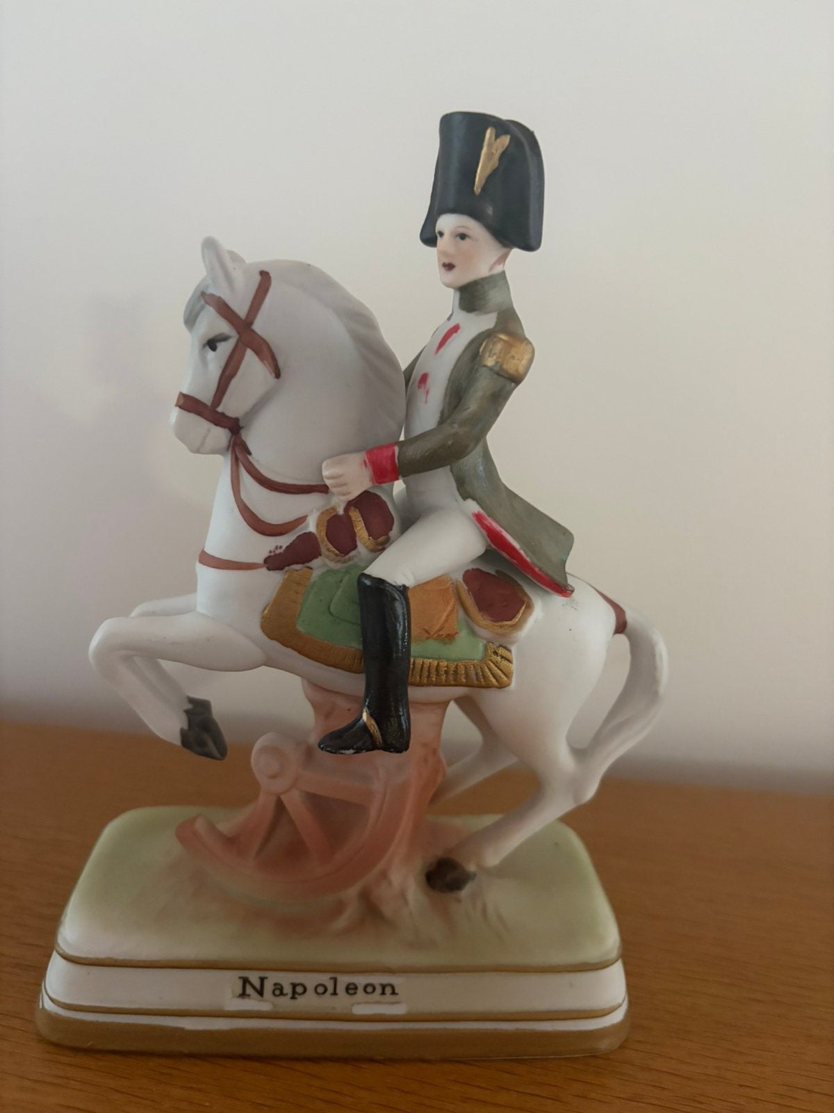 Statuettes en porcelaine Napoleon et Eugene, Antiquités & Art, Enlèvement ou Envoi