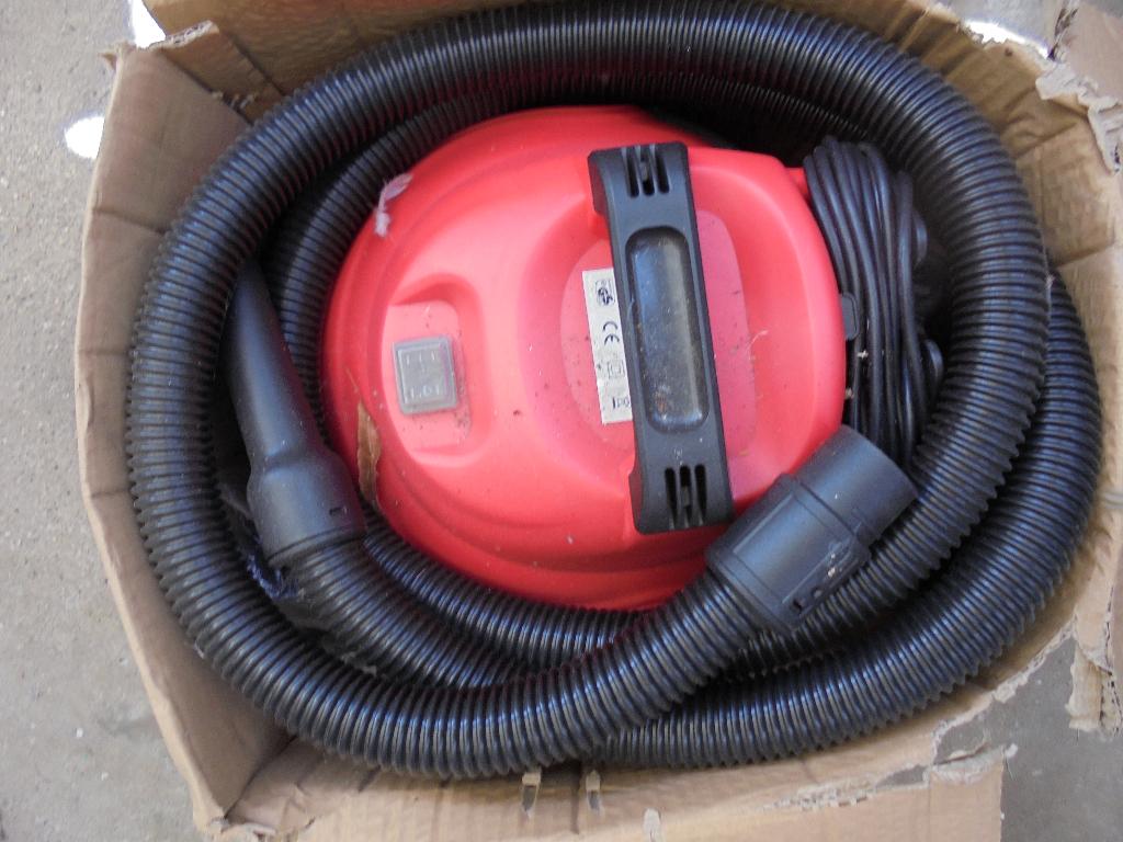 Wet&Dry  Vacuum Cleaner, Electroménager, Enlèvement, Comme neuf, Réservoir, Autres types