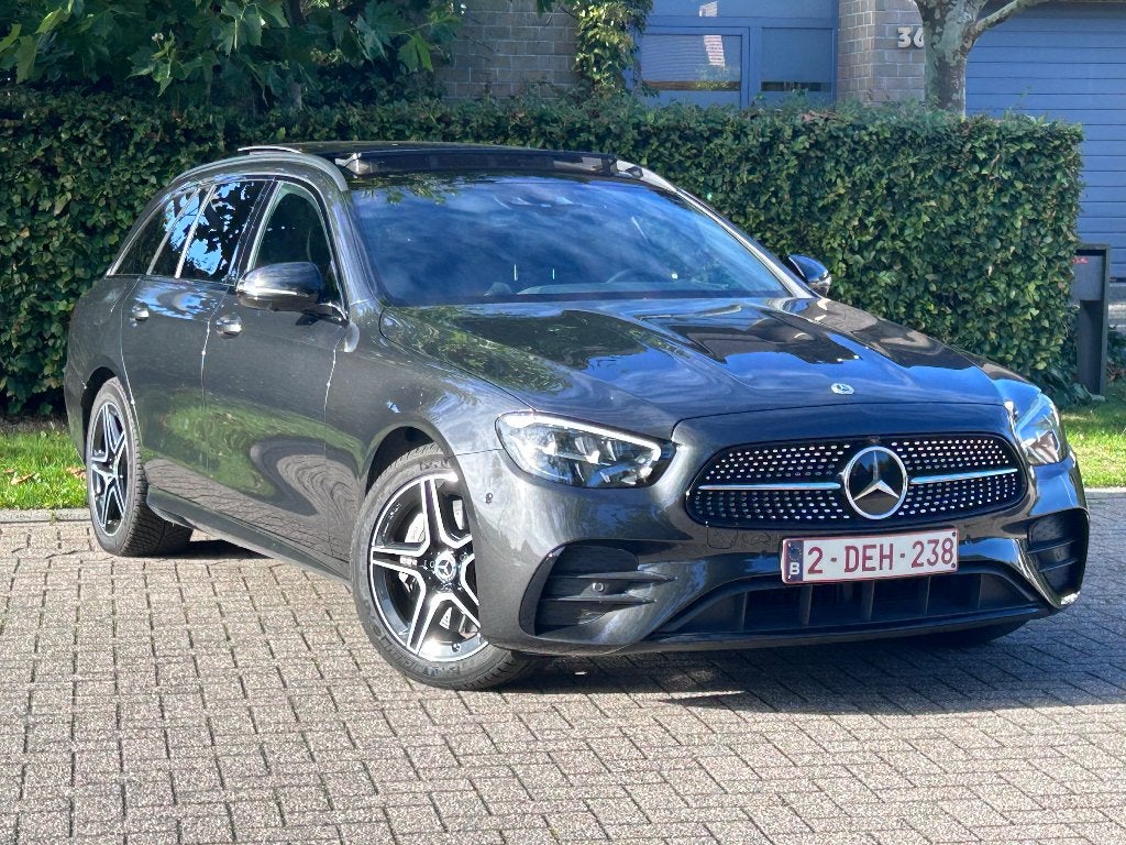 Mercedes C300 de break AMG line-panodak-trekhaak…, Autos, Cuir, Argent ou Gris, Euro 6, Entretenue par le concessionnaire