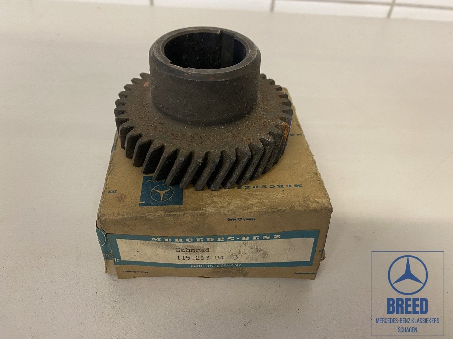 NOS tandwiel derde versnelling voor Mercedes-Benz W115, Autos : Pièces & Accessoires, Neuf, -, -, Enlèvement ou Envoi