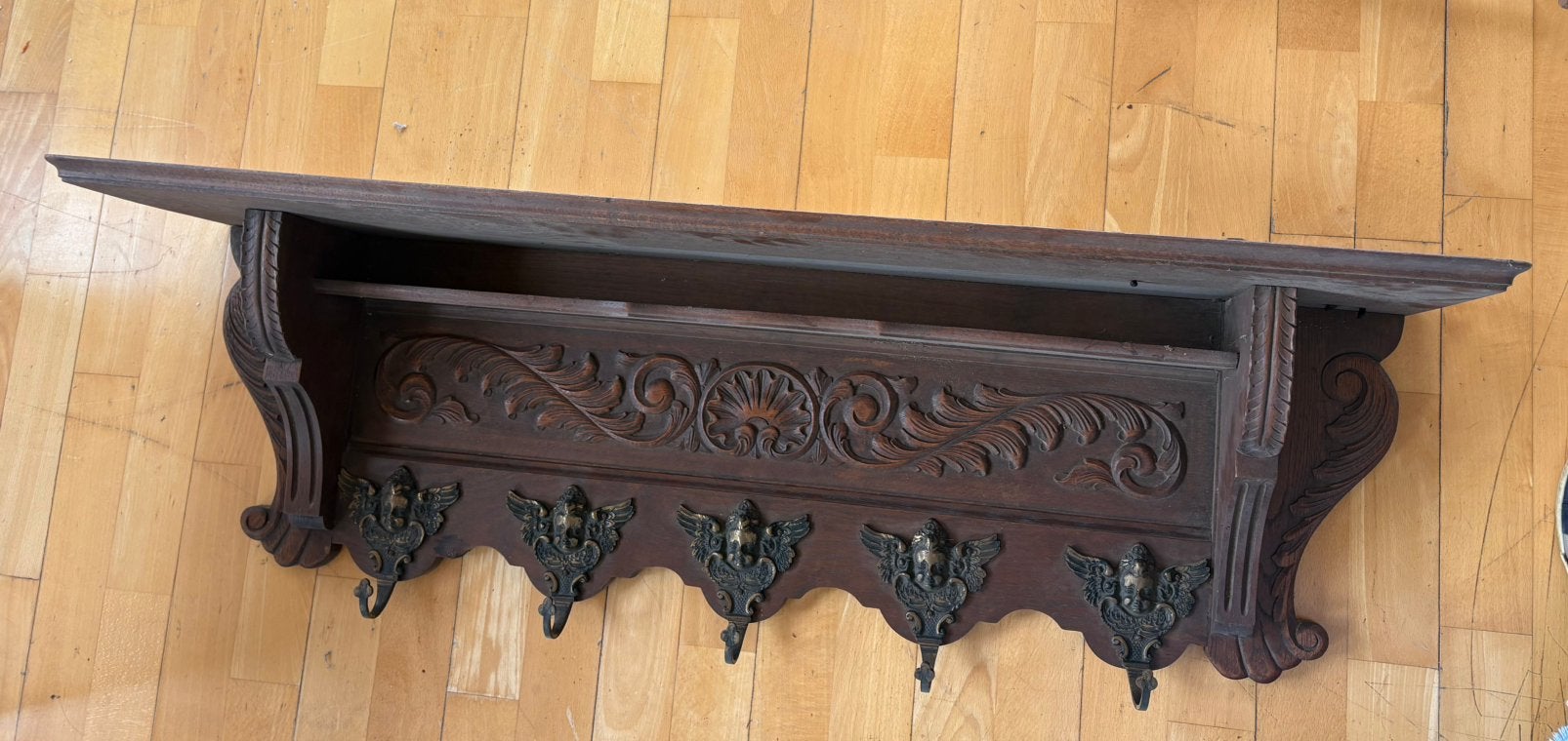 Porte-manteau ancien en chêne & 5 patères bronze, Moins de 100 cm, Portemanteau mural, Enlèvement, Utilisé