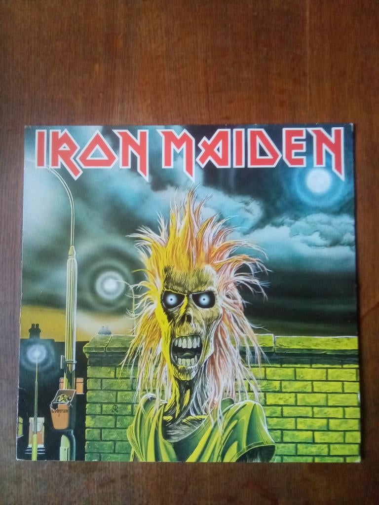 Vinyle Iron Maiden (1980), Enlèvement ou Envoi
