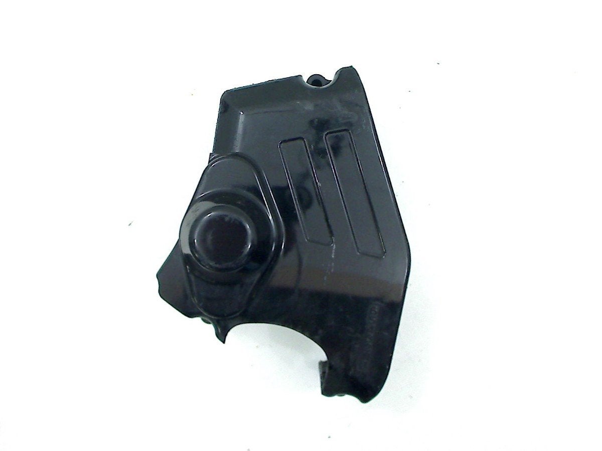 PIGNON CACHE AVANT GSX R 600 1997-2000 SRAD (GSXR 600), Motos, Dhr. S. di Majo, Utilisé, Info@cama-motorparts.nl, P.J. Troelstraweg 8 8
3144 CX  MAASSLUIS, NL