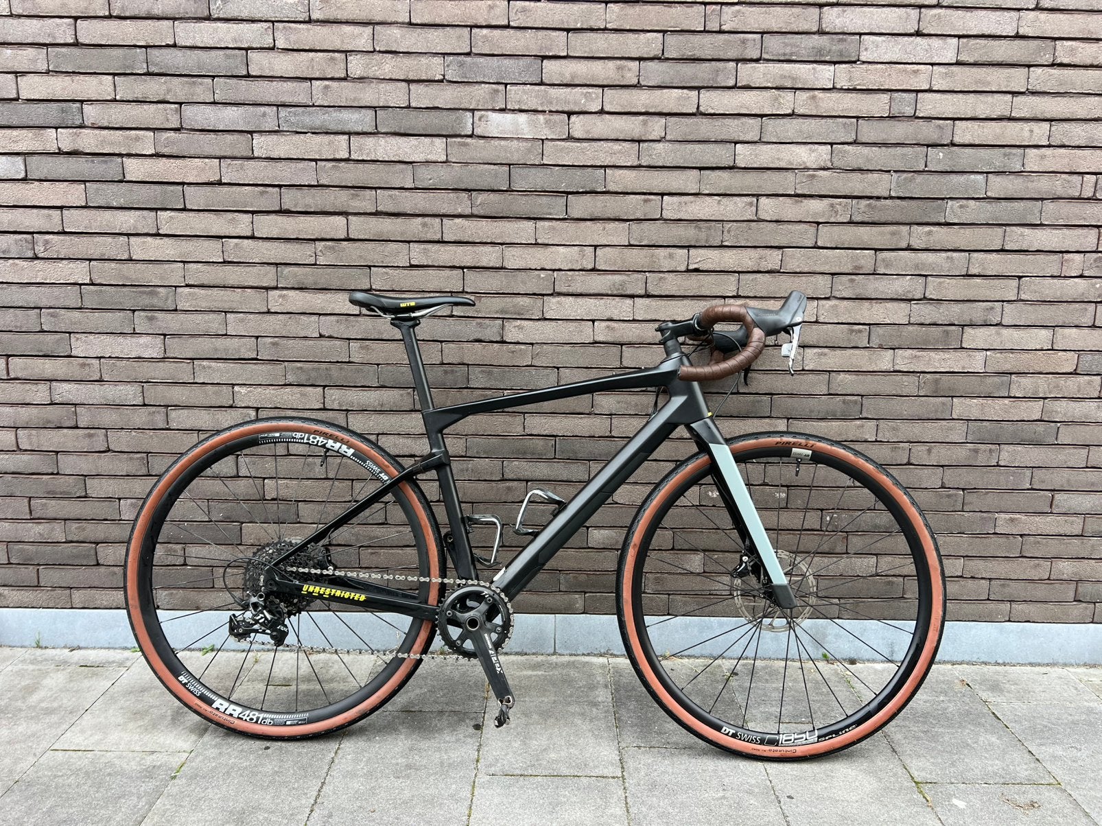 BMC URS one, Enlèvement, Utilisé, Carbone, Hommes