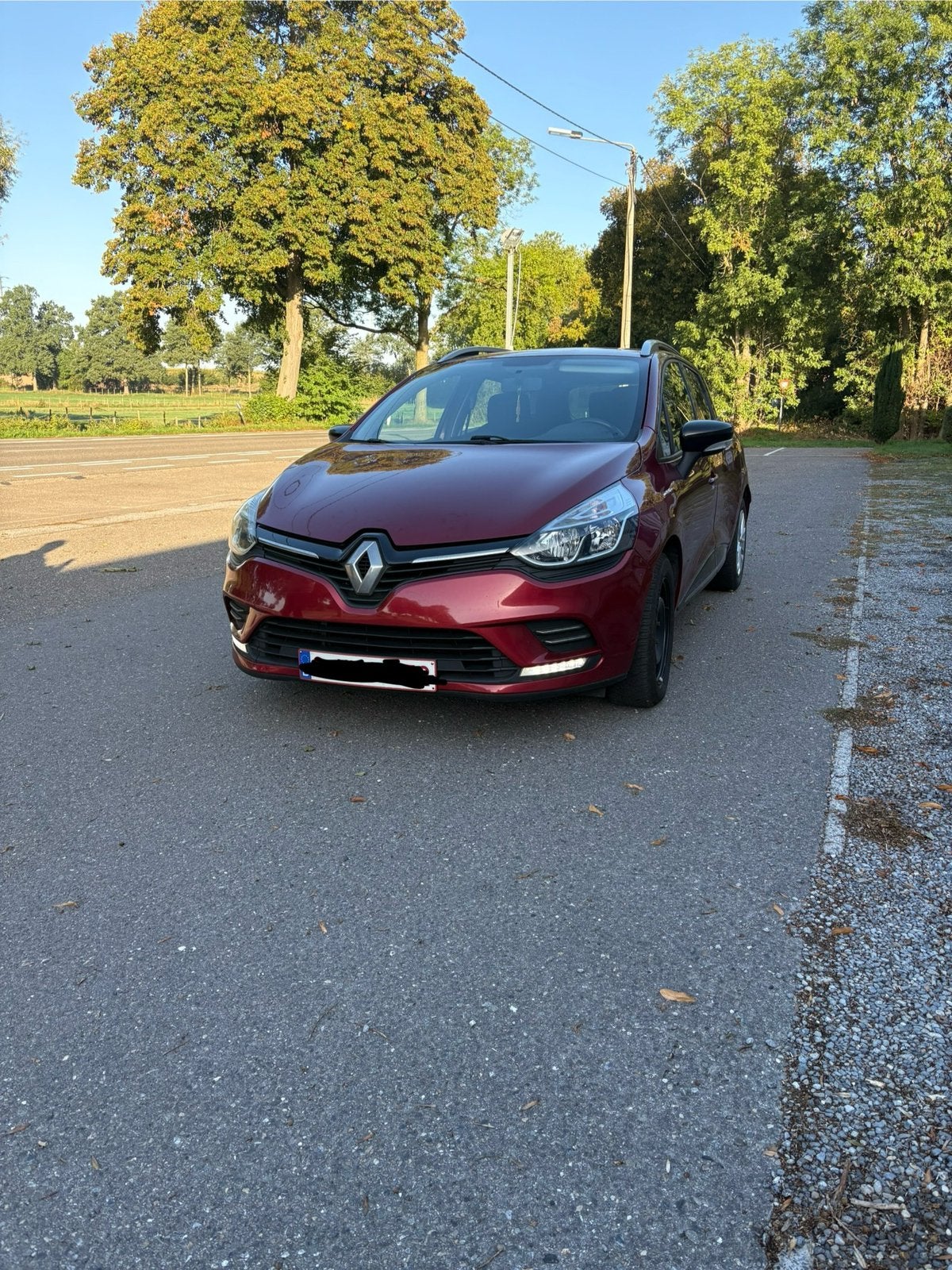 A vendre Renault clio 2019 avec contrôle technique, Autos, Rouge, Achat, Euro 6, Boîte manuelle