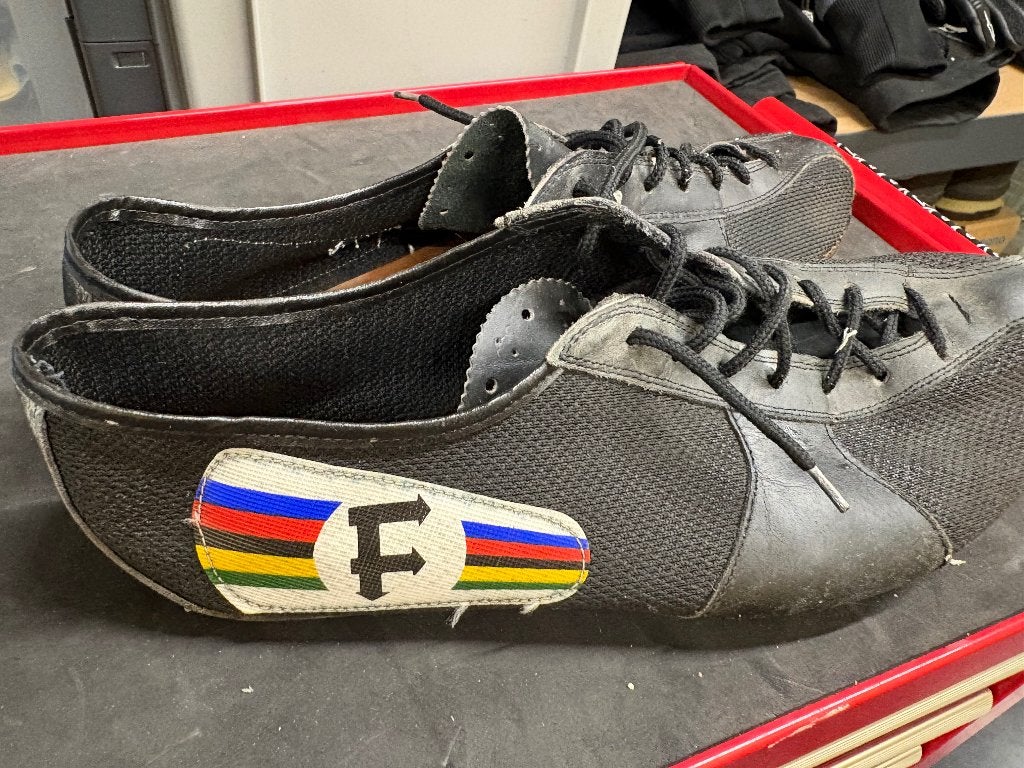 Lot retro wielerschoenen/ koersschoenen, Enlèvement ou Envoi, Utilisé, Chaussures