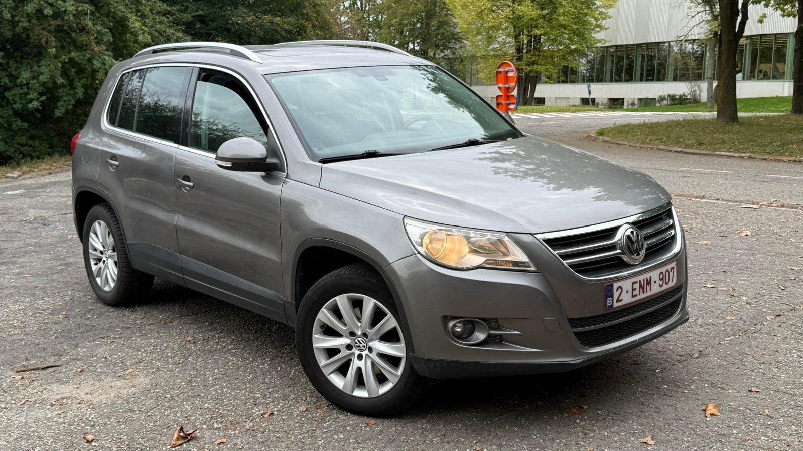 VW Tiguan 2.0i Essence Euro4 Automatique 4X4 2/2010 Clim, Argent ou Gris, Achat, Entreprise, Carnet d'entretien
