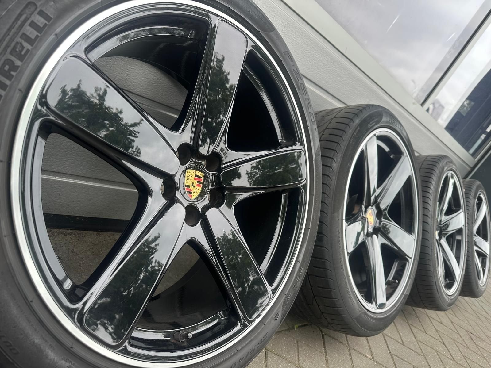 21 " Porsche Macan 95B Turbo S T GTS GT velgen zomerbanden, Pneus et Jantes, 295 mm, Véhicule de tourisme, Pneus été