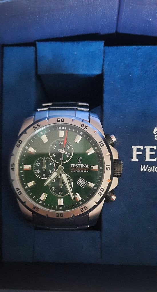 Montre chronographe Festina Neuve, Autres marques, Enlèvement ou Envoi, Acier, Acier