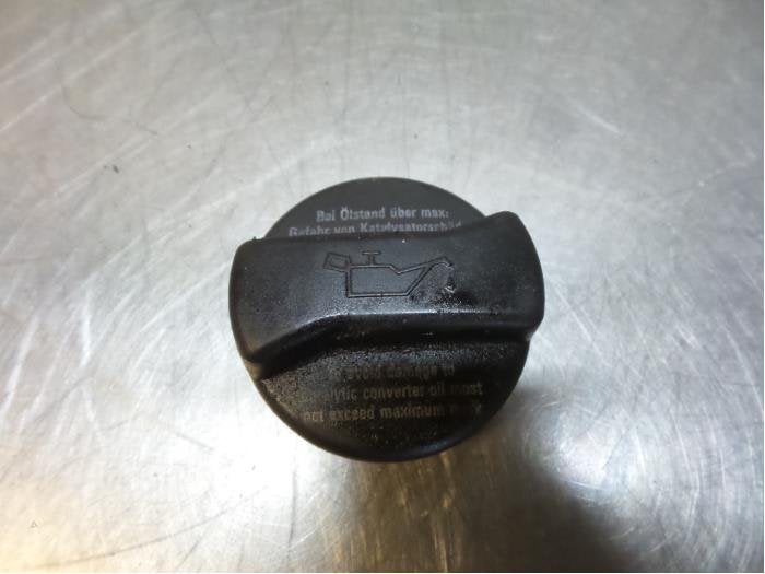 Bouchon d'huile d'un Volkswagen Golf (Golf 97-), Autos : Pièces & Accessoires, Moteurs & Accessoires, Volkswagen, Utilisé, 3 mois de garantie